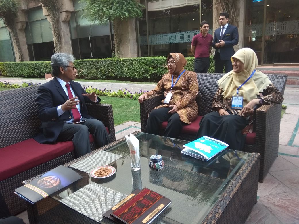 Walikota Risma Promosikan Surabaya di Pakistan